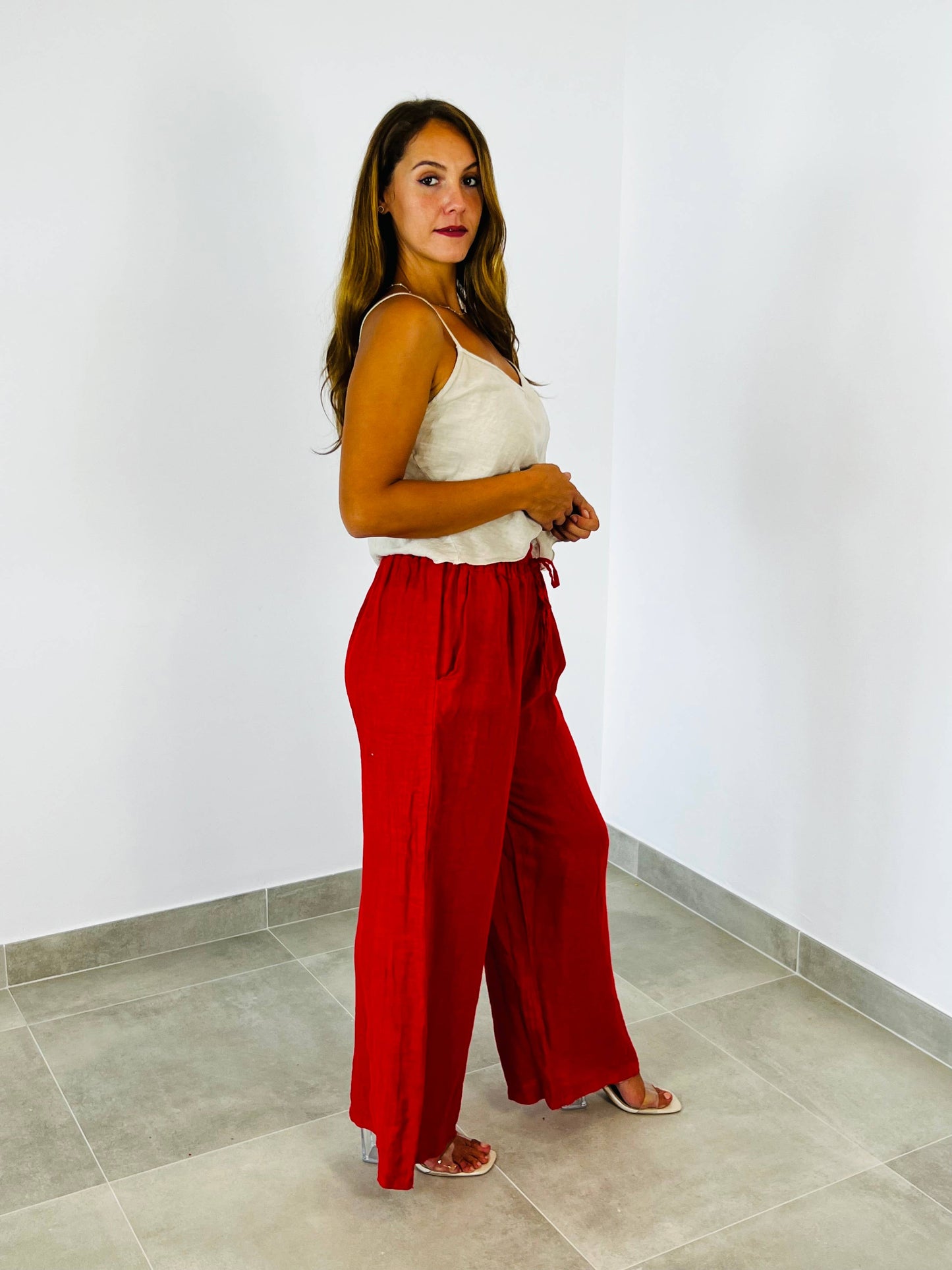 REF 22943 100% LINEN TANK TOP