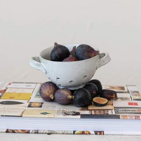 Stoneware Berry Bowl / Reactive Glaze