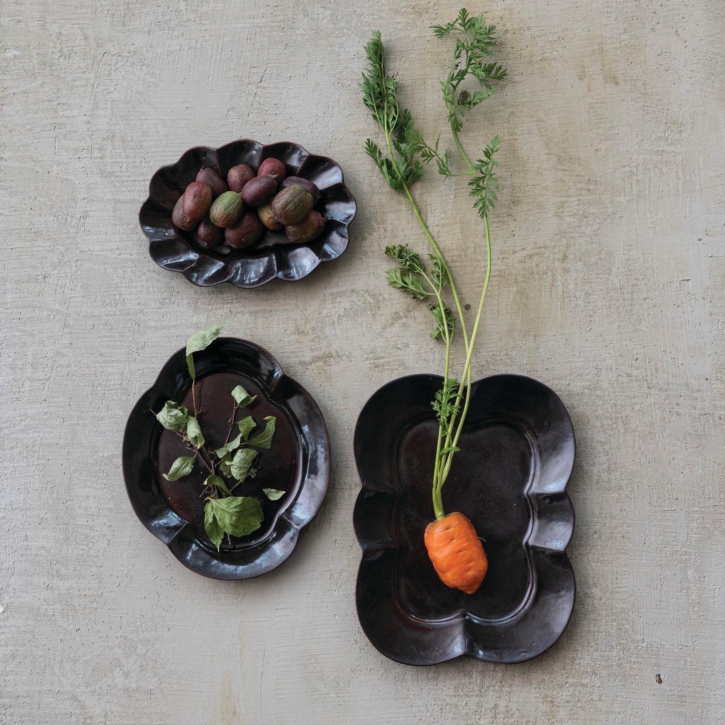 Scalloped Plate