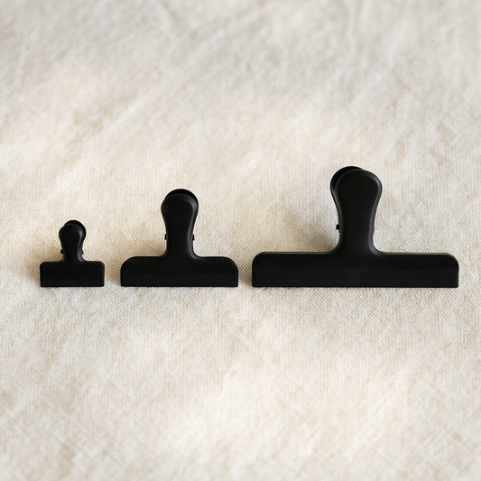 Stainless Steel Clips / Black
