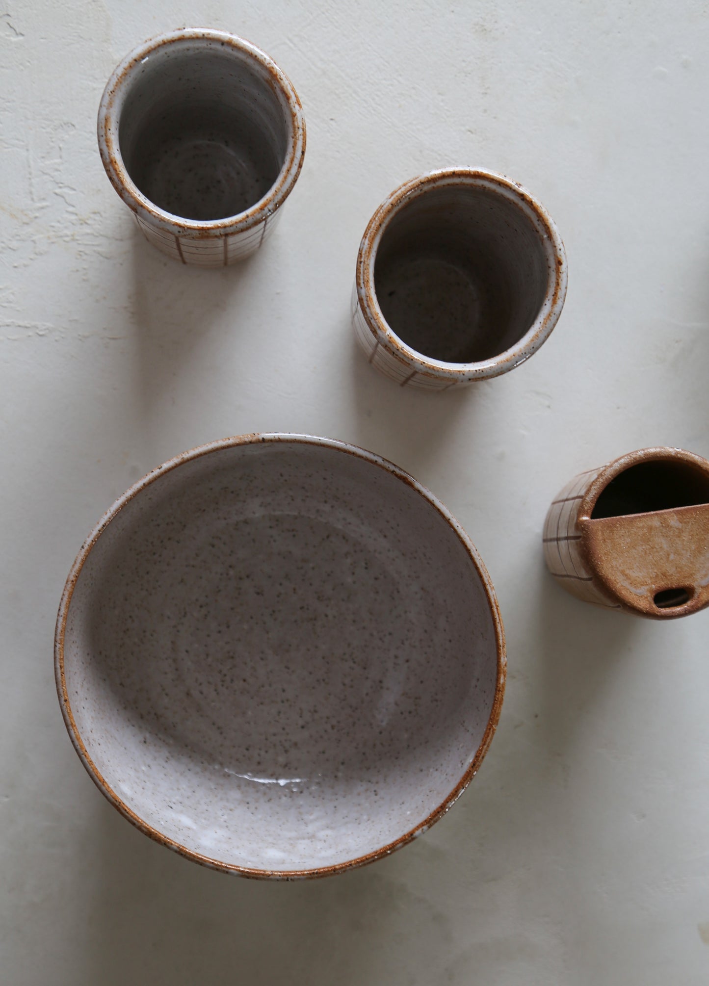 Eggshell Large Bowl / Dirty Dishes