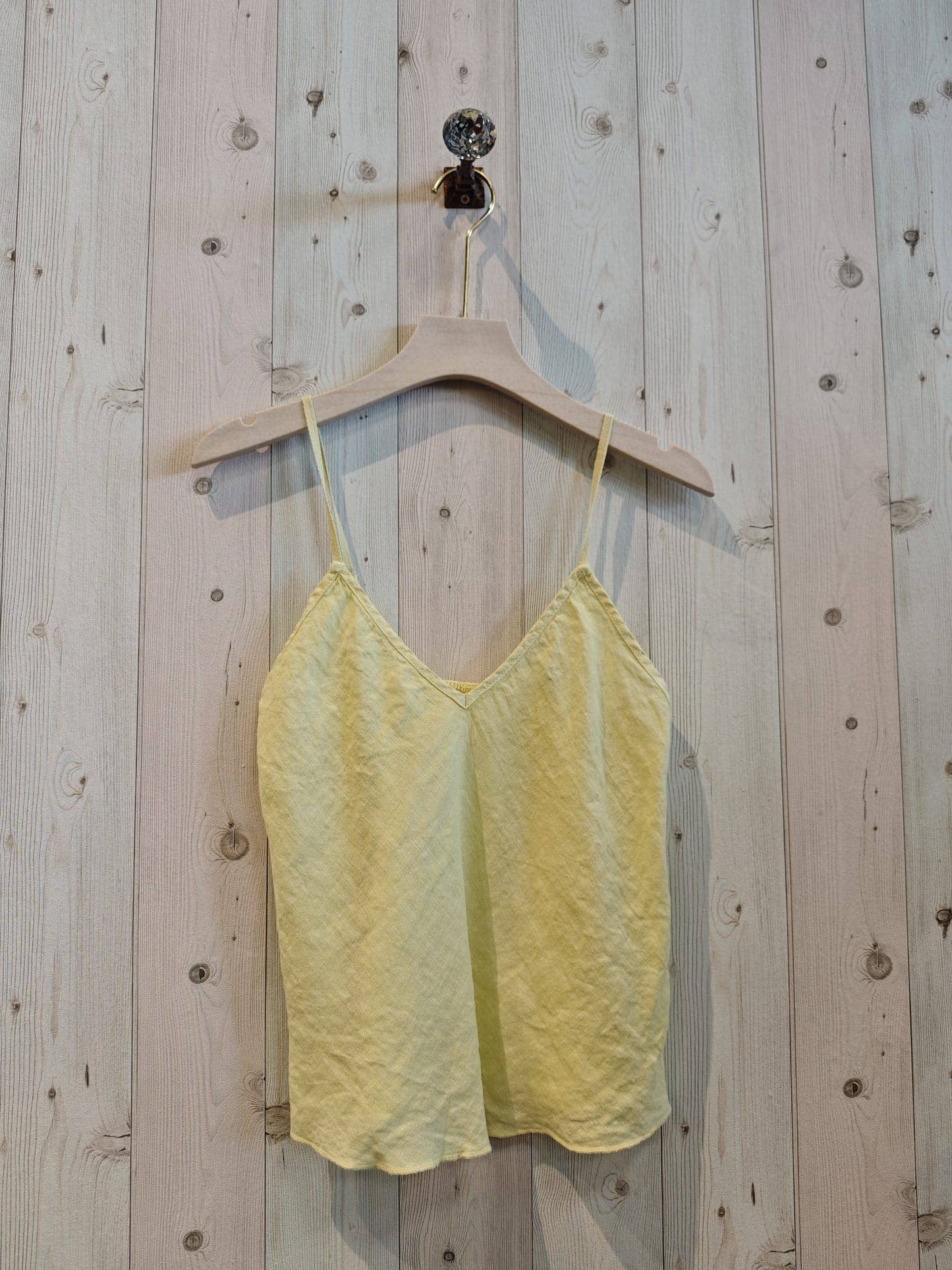 REF 22943 100% LINEN TANK TOP